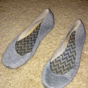 Gray flats shoes